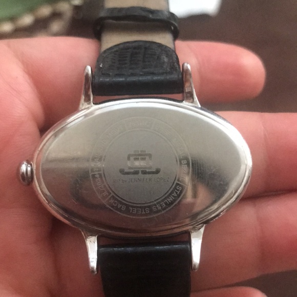 JENNIFER LOPEZ Watch - Picture 6 of 6